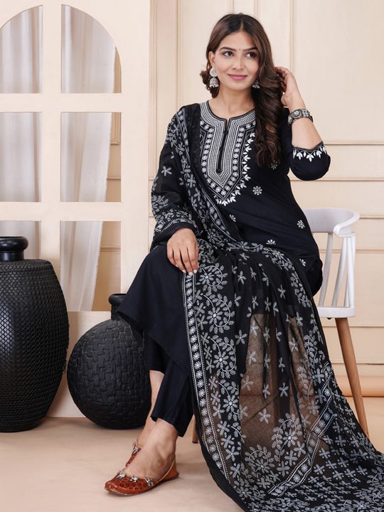 black kurta pant dupatta set for women