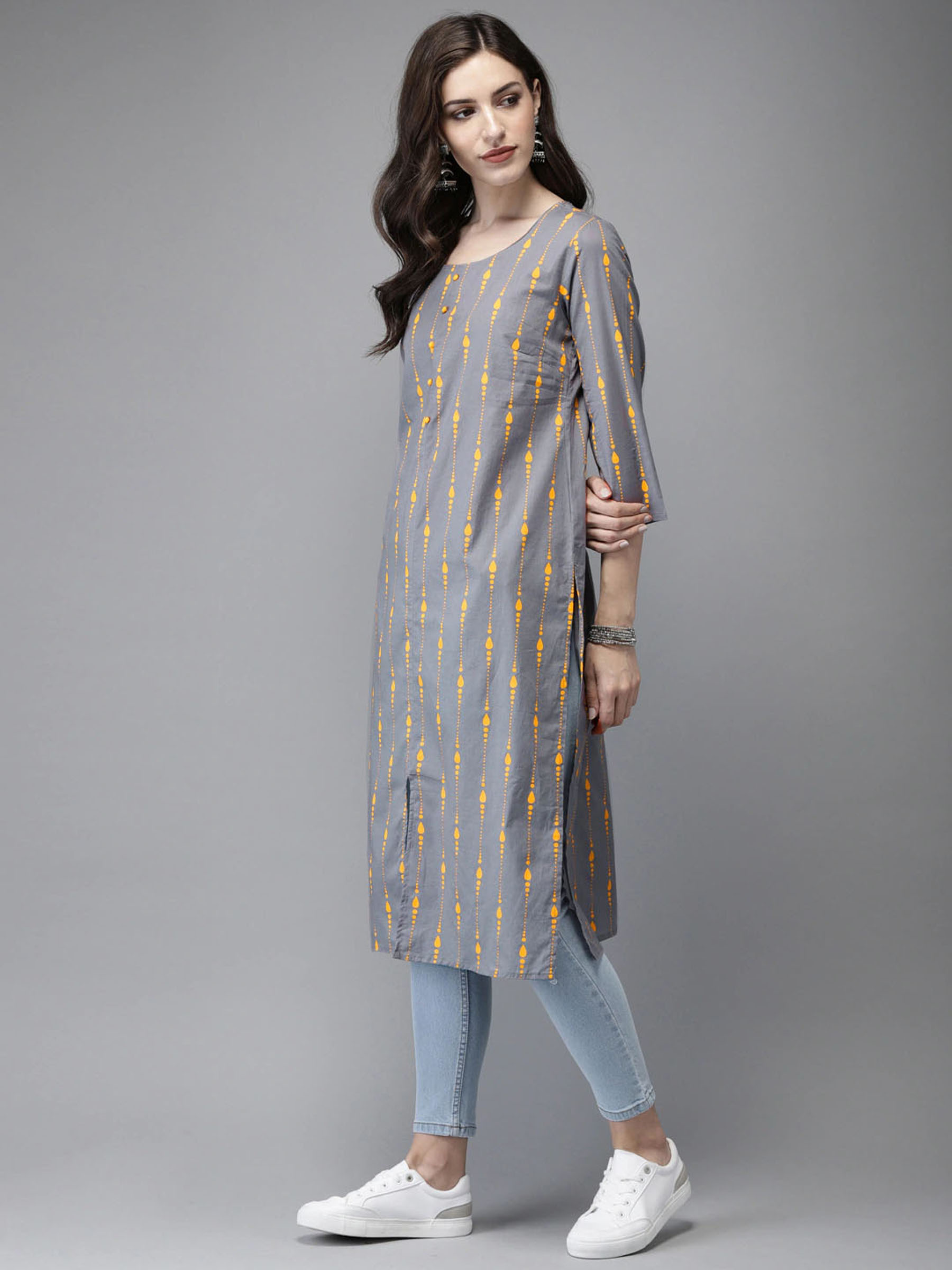 Grey Yellow Printed Cotton Kurta for Women - Image 2
